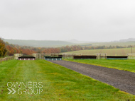 AK071124-1 - Alan King Stable Visit